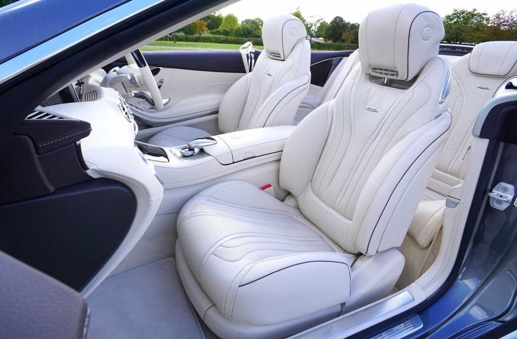 How to Clean Cloth Car Seats With Household Products