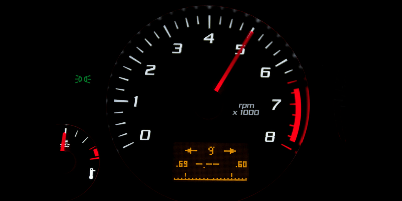 car rpm fluctuates while idle